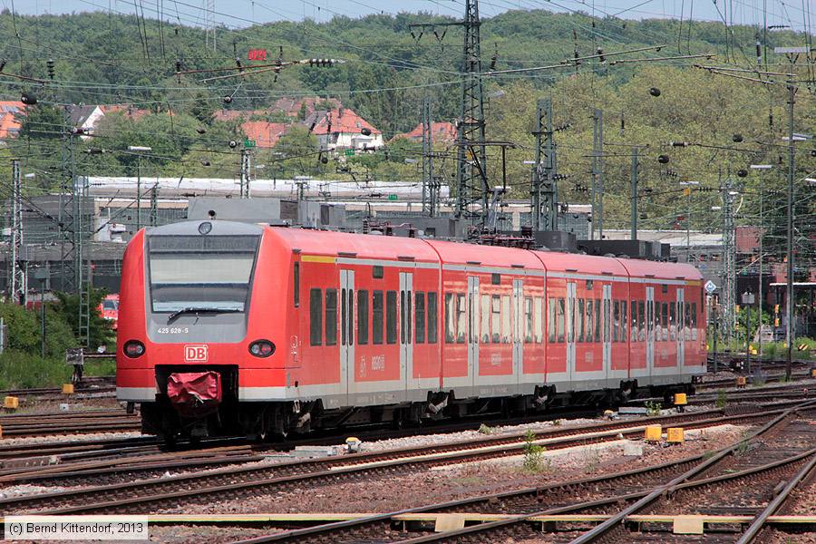 Deutsche Bahn - 425628-5
/ Bild: db4256285_bk1306060025.jpg