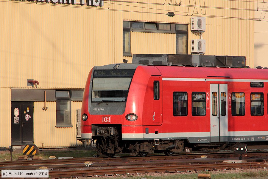 Deutsche Bahn - 425656-6
/ Bild: db4256566_bk1404100028.jpg