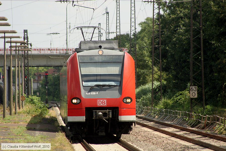 Deutsche Bahn - 425656-6
/ Bild: db4256566_cw1007130010.jpg