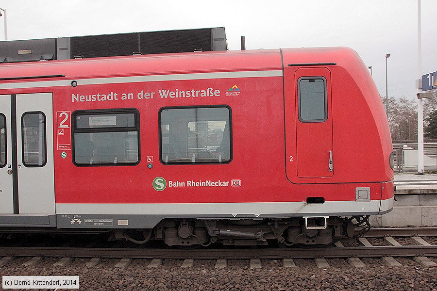 Deutsche Bahn - S-Bahn Rhein Neckar - 425702-8
/ Bild: db4257028_bk1401160002.jpg