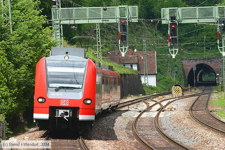 Deutsche Bahn - S-Bahn Rhein Neckar - 425702-8
/ Bild: db4257028_e0004300.jpg