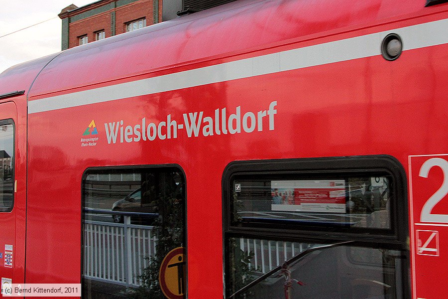 Deutsche Bahn - 425703-6
/ Bild: db4257036_bk1108300060.jpg