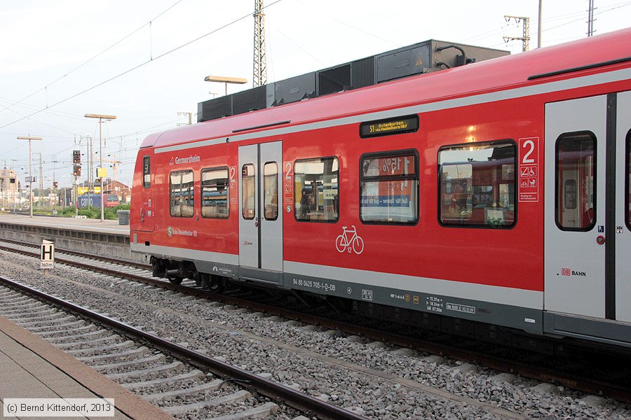 Deutsche Bahn - S-Bahn Rhein Neckar - 425705-1
/ Bild: db4257051_bk1309270006.jpg