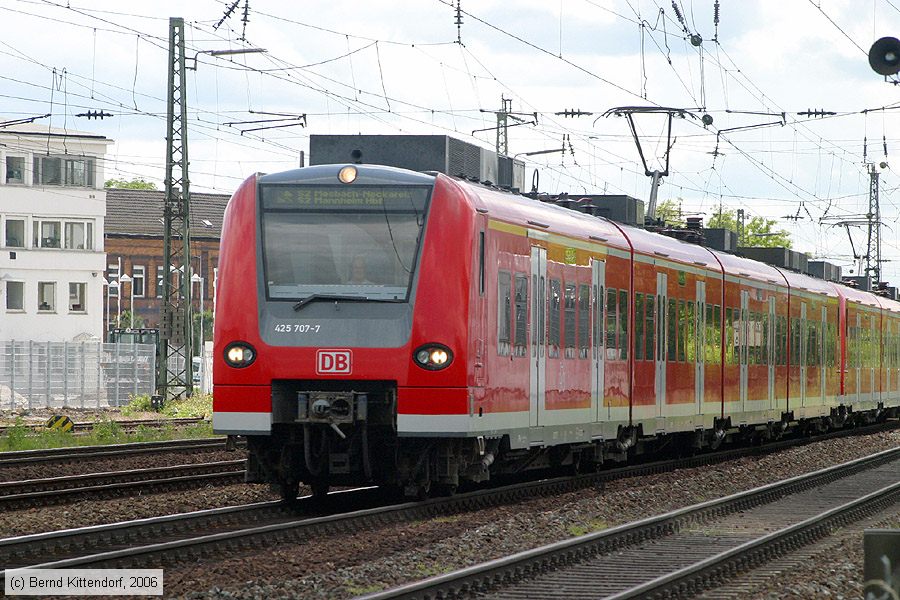 Deutsche Bahn - 425707-7
/ Bild: db4257077_bk0606020074.jpg