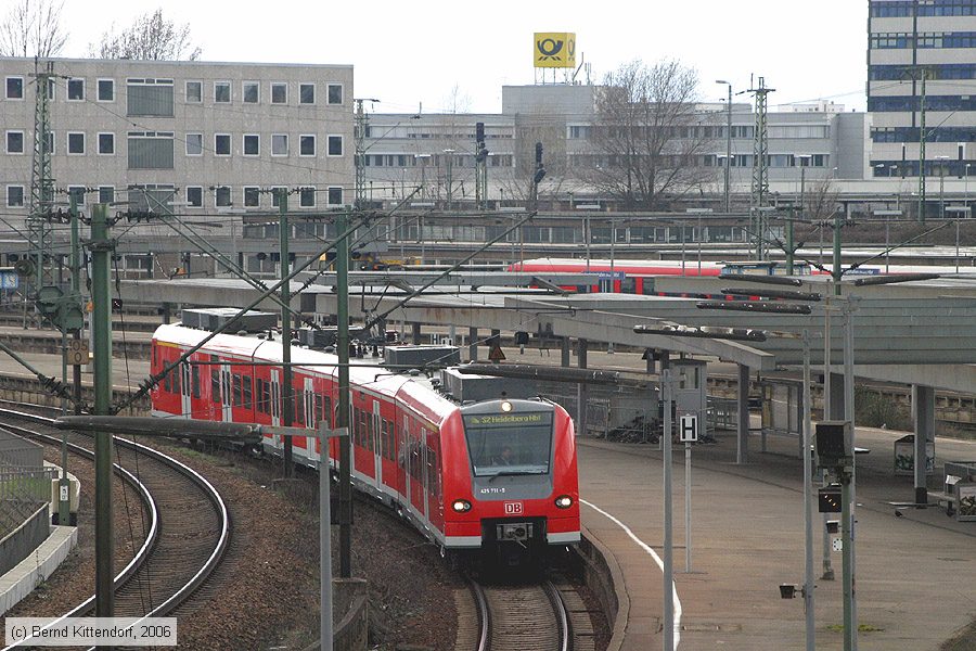 Deutsche Bahn - S-Bahn Rhein Neckar - 425711-9
/ Bild: db4257119_bk0604020043.jpg Deutsche Bahn - S-Bahn Rhein Neckar - 425711-9
/ Bild: db4257119_bk0604020043.jpg