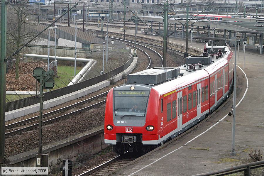 Deutsche Bahn - S-Bahn Rhein Neckar - 425711-9
/ Bild: db4257119_bk0604020044.jpg Deutsche Bahn - S-Bahn Rhein Neckar - 425711-9
/ Bild: db4257119_bk0604020044.jpg