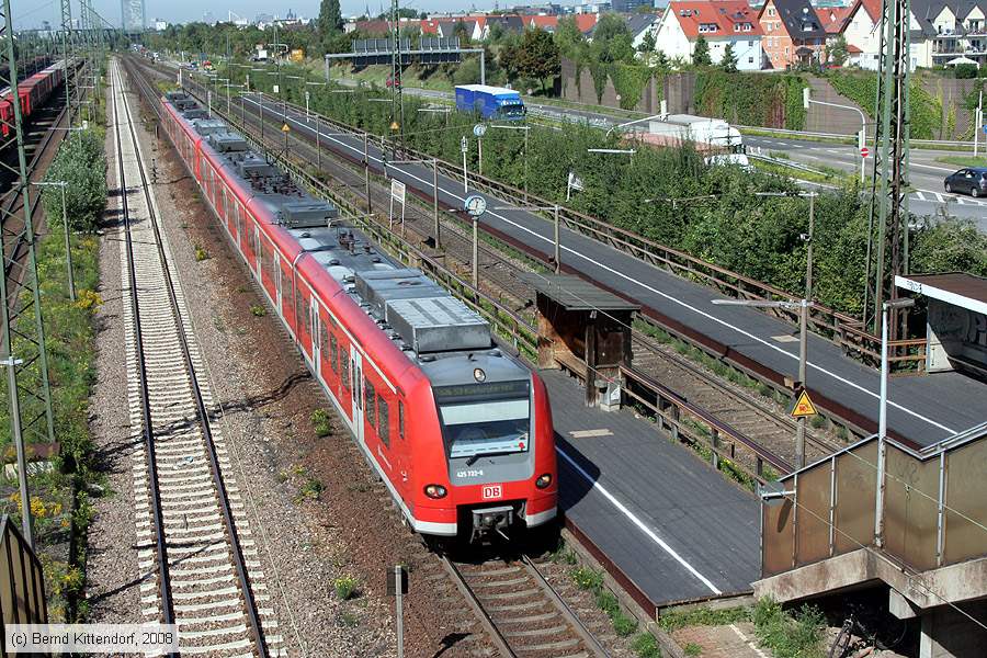 Deutsche Bahn - S-Bahn Rhein Neckar - 425722-6
/ Bild: db4257226_bk0809090028.jpg Deutsche Bahn - S-Bahn Rhein Neckar - 425722-6
/ Bild: db4257226_bk0809090028.jpg