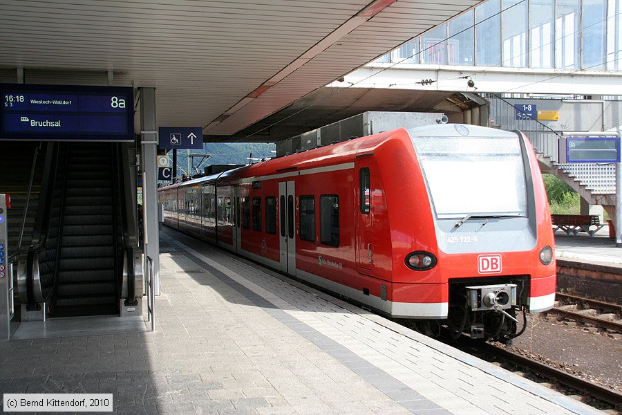 Deutsche Bahn - S-Bahn Rhein Neckar - 425722-6
/ Bild: db4257226_bk1007310055.jpg
