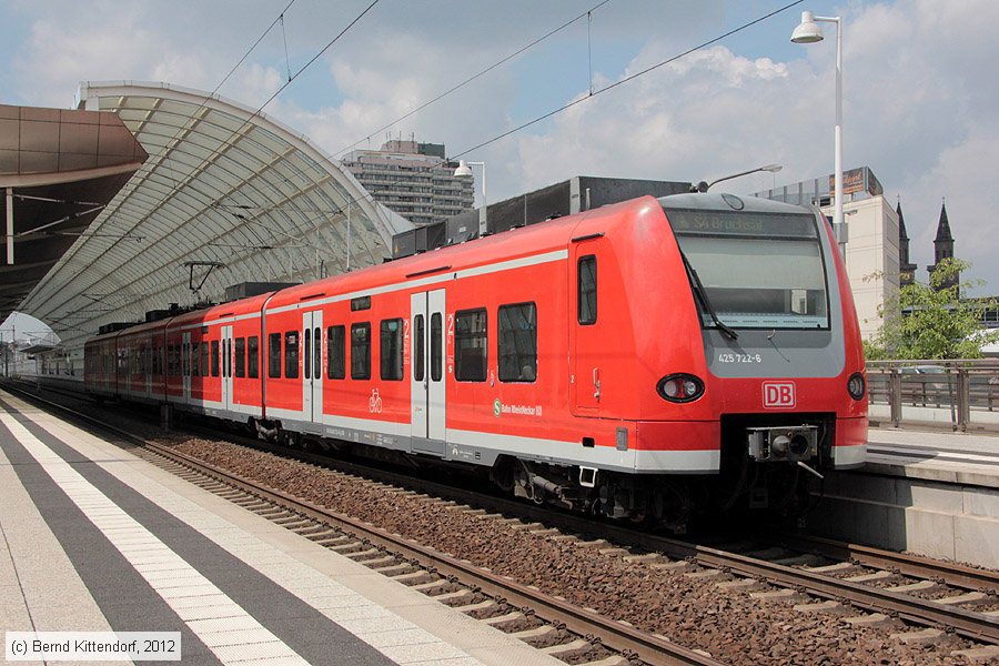Deutsche Bahn - S-Bahn Rhein Neckar - 425722-6
/ Bild: db4257226_bk1206140018.jpg