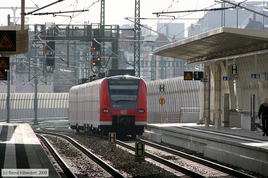 Deutsche Bahn - S-Bahn Rhein Neckar - 425726-7
/ Bild: db4257267_bk0903190014.jpg
