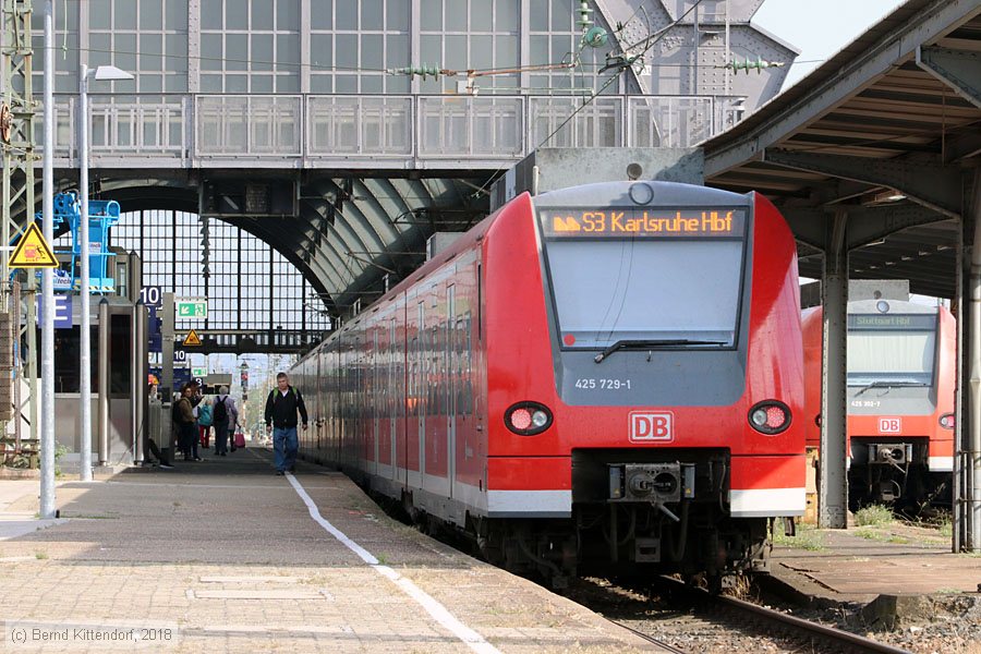 Deutsche Bahn - 425729-1
/ Bild: db4257291_bk1810170027.jpg