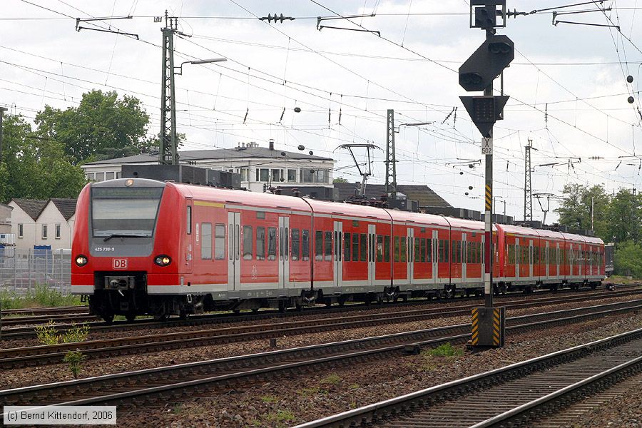 Deutsche Bahn - 425730-9
/ Bild: db4257309_bk0606020007.jpg