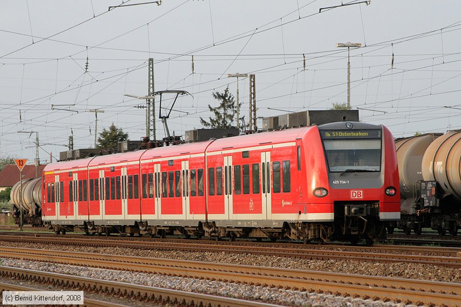 Deutsche Bahn - 425734-1
/ Bild: db4257341_bk0804240059.jpg