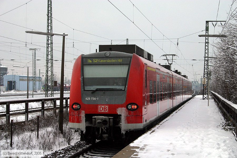 Deutsche Bahn - 425734-1
/ Bild: db4257341_e0025303.jpg