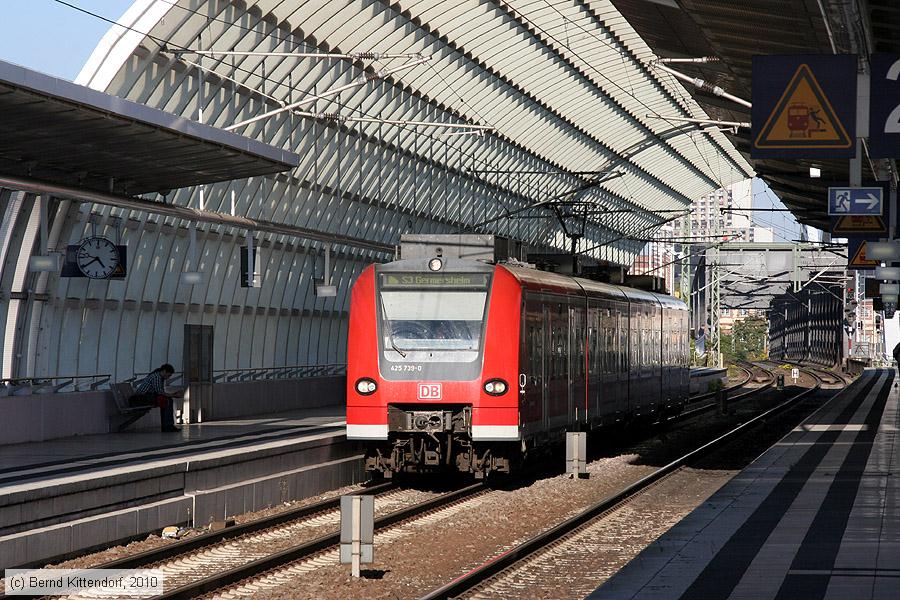 Deutsche Bahn - S-Bahn Rhein Neckar - 425739-0
/ Bild: db4257390_bk1010100061.jpg