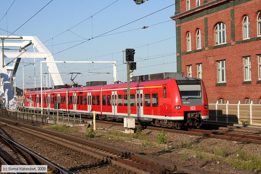 Deutsche Bahn - 425750-7
/ Bild: db4257507_bk0908010033.jpg