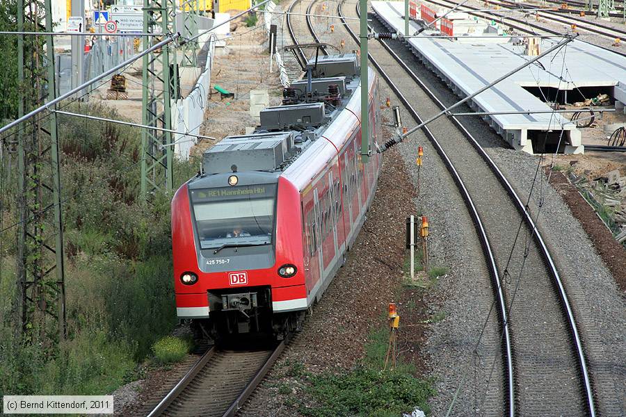 Deutsche Bahn - 425750-7
/ Bild: db4257507_bk1107230033.jpg