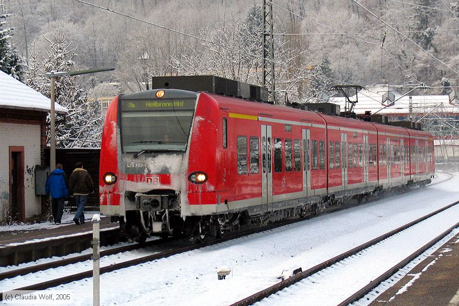 Deutsche Bahn - 425753-1
/ Bild: db4257531_cw025193.jpg Deutsche Bahn - 425753-1
/ Bild: db4257531_cw025193.jpg