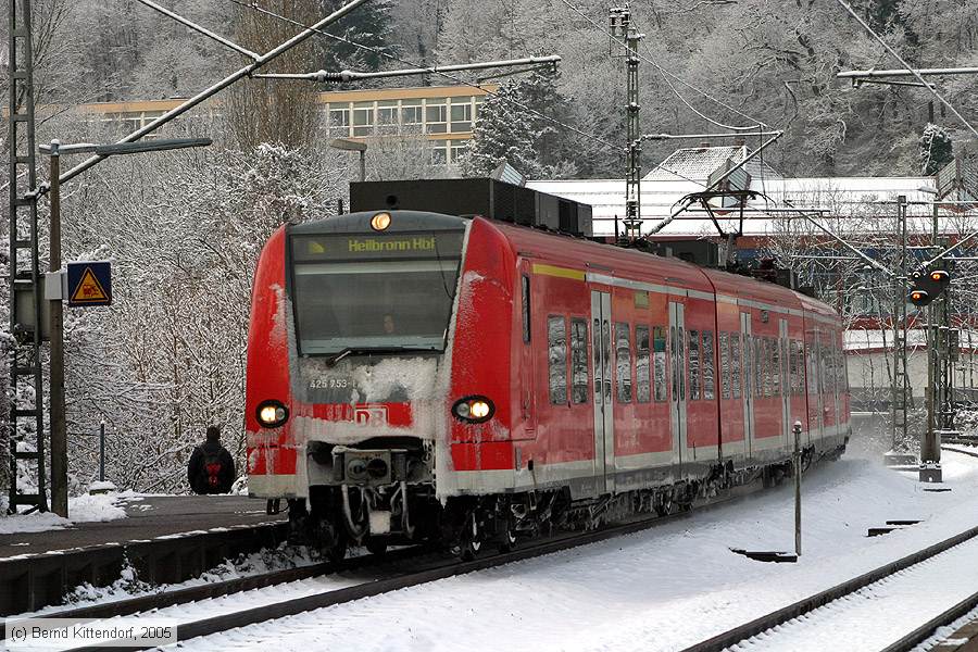 Deutsche Bahn - 425753-1
/ Bild: db4257531_e0025275.jpg