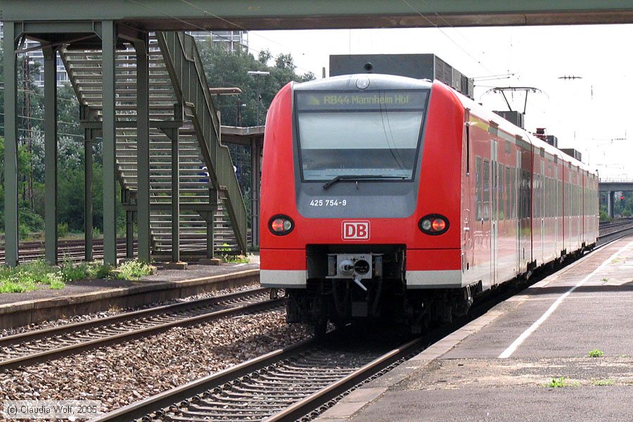 Deutsche Bahn - 425754-9
/ Bild: db4257549_cw016063.jpg