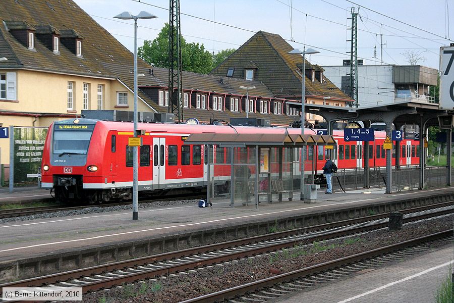 Deutsche Bahn - 425760-6
/ Bild: db4257606_bk1005180100.jpg