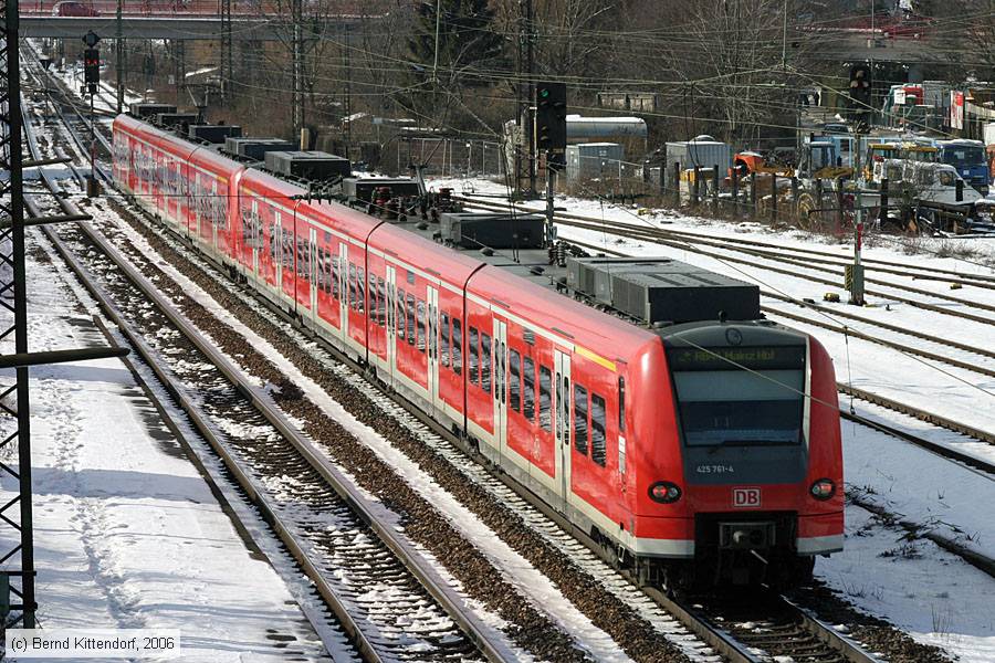 Deutsche Bahn - 425761-4
/ Bild: db4257614_bk0603050027.jpg