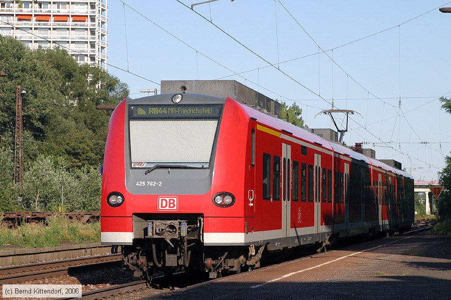 Deutsche Bahn - 425762-2
/ Bild: db4257622_bk0607160004.jpg Deutsche Bahn - 425762-2
/ Bild: db4257622_bk0607160004.jpg