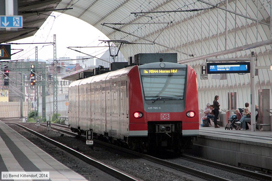 Deutsche Bahn - 425765-5
/ Bild: db4257655_bk1408290012.jpg