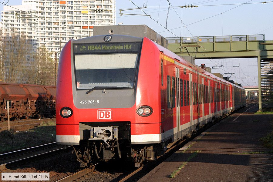 Deutsche Bahn - 425765-5
/ Bild: db4257655_e0015771.jpg