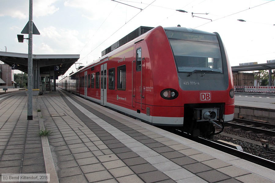 Deutsche Bahn - 425775-4
/ Bild: db4257754_bk1508230215.jpg