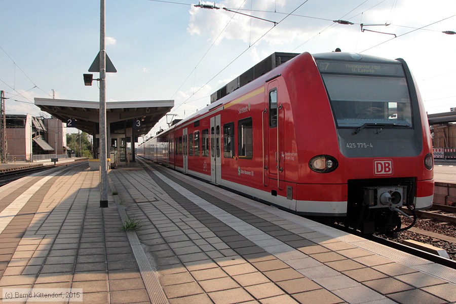Deutsche Bahn - 425775-4
/ Bild: db4257754_bk1508230230.jpg