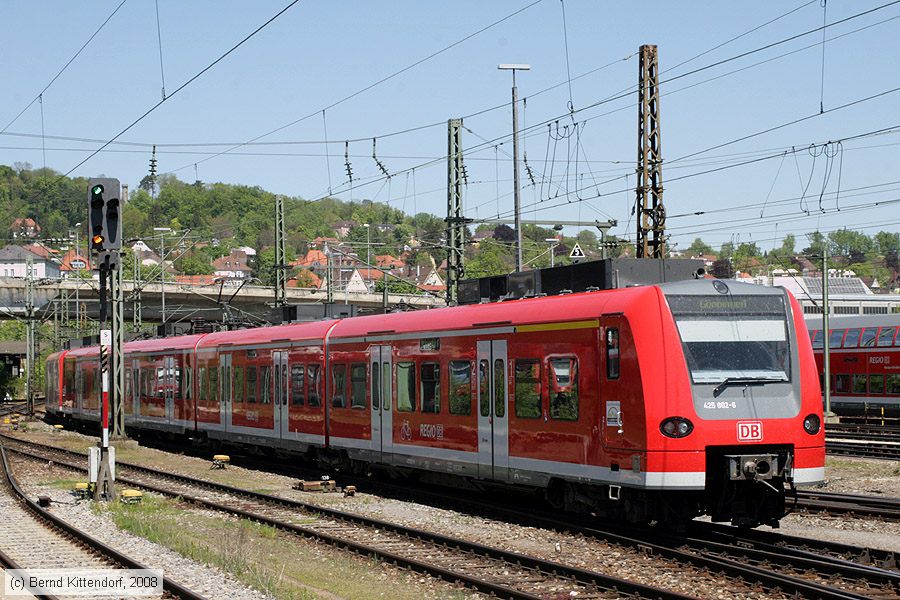 Deutsche Bahn - 425802-6
/ Bild: db4258026_bk0805100110.jpg