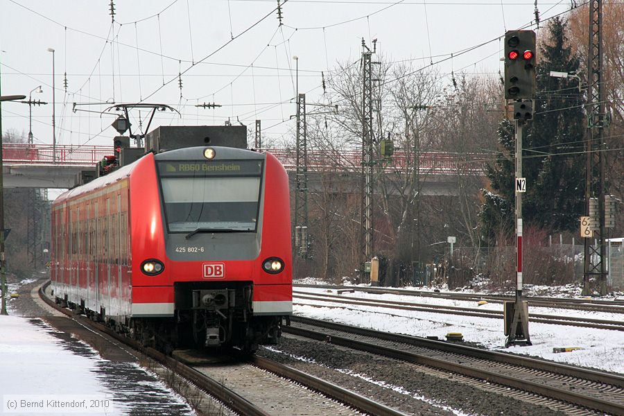 Deutsche Bahn - 425802-6
/ Bild: db4258026_bk1001080027.jpg