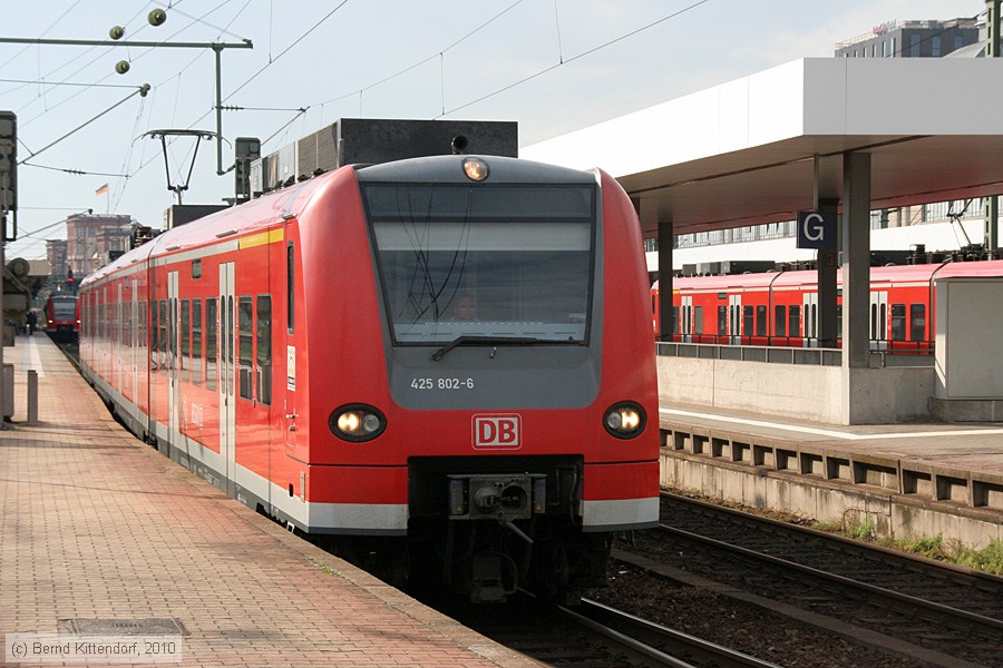 Deutsche Bahn - 425802-6
/ Bild: db4258026_bk1005180029.jpg