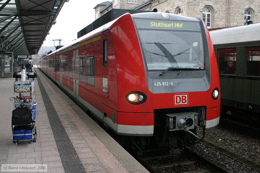 Deutsche Bahn - 425812-5
/ Bild: db4258125_bk0604150179.jpg