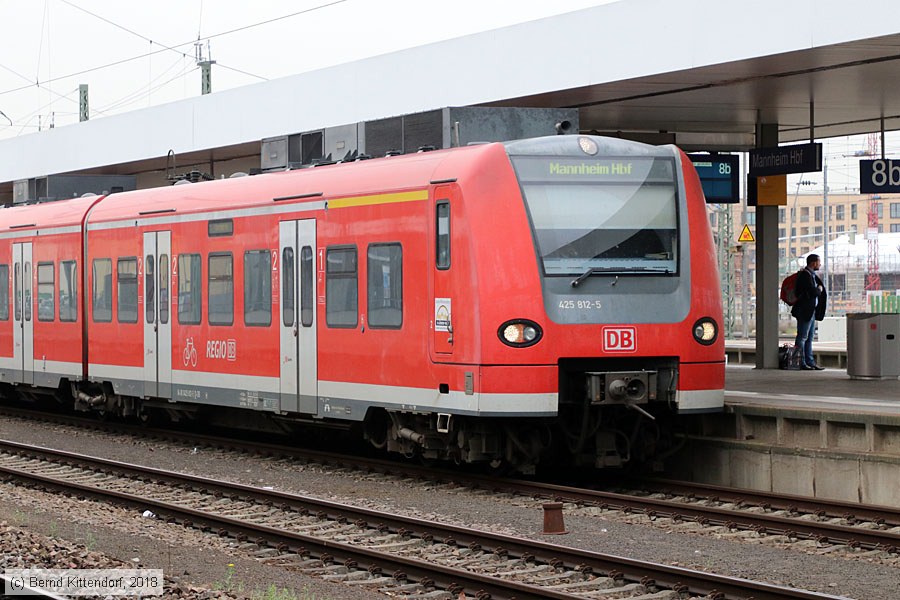 Deutsche Bahn - 425812-5
/ Bild: db4258125_bk1804090024.jpg Deutsche Bahn - 425812-5
/ Bild: db4258125_bk1804090024.jpg