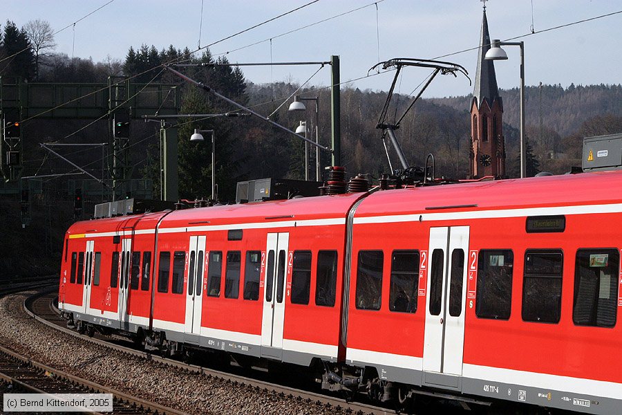 Deutsche Bahn - 435217-5
/ Bild: db4352175_e0015328.jpg