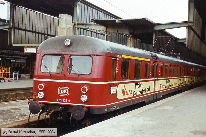 Deutsche Bundesbahn - 425423-1
/ Bild: db4254231_ds021303.jpg