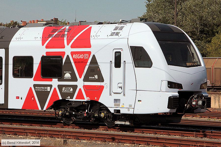 Deutsche Bahn - 429 104
/ Bild: db429104_bk1407220032.jpg