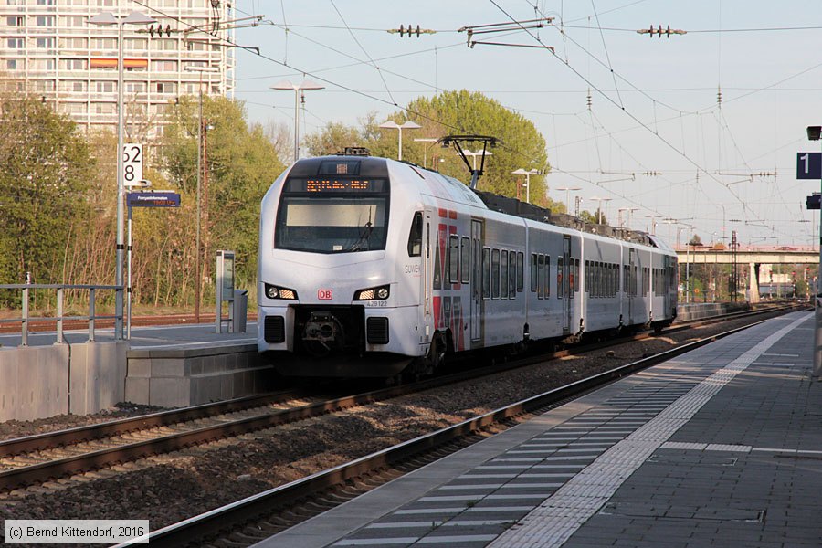 Deutsche Bahn - 429 122
/ Bild: db429122_bk1604210021.jpg