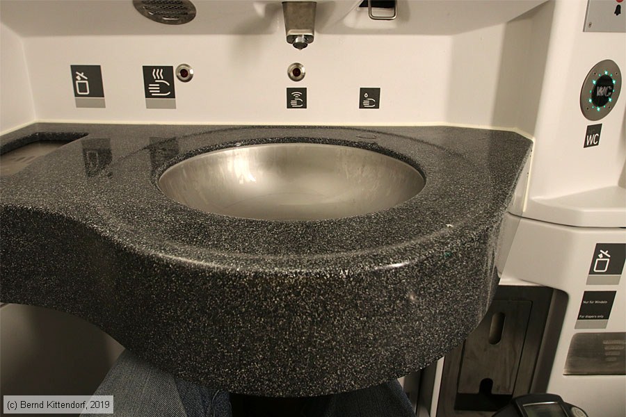 Deutsche Bahn - 1441 501 - Innenansicht
/ Bild: db14415012_bk1910150045.jpg