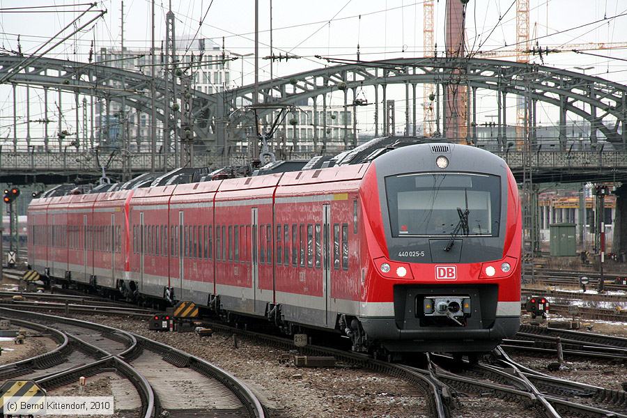 Deutsche Bahn - 440025-5
/ Bild: db4400255_bk1002220018.jpg