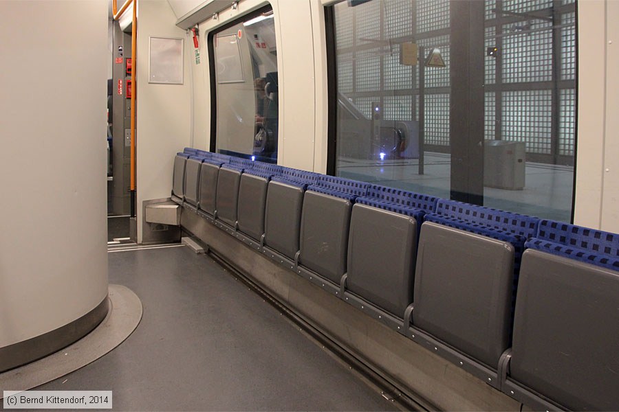 Deutsche Bahn - 1443 211 - Innenansicht
/ Bild: db1443211_bk1407300056.jpg