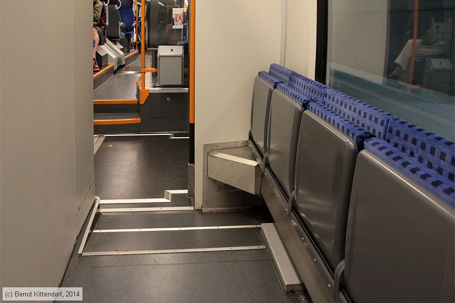 Deutsche Bahn - 1443 211 - Innenansicht
/ Bild: db1443211_bk1407300057.jpg