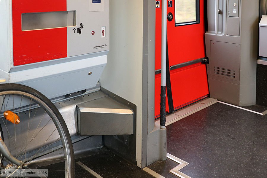 Deutsche Bahn - 1443 301 - Innenansicht
/ Bild: db1443301_bk1810250085.jpg