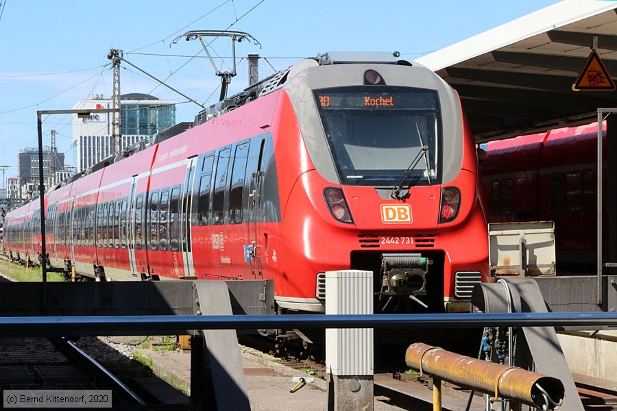 Deutsche Bahn - 2442 731
/ Bild: db2442731_bk2008200098.jpg