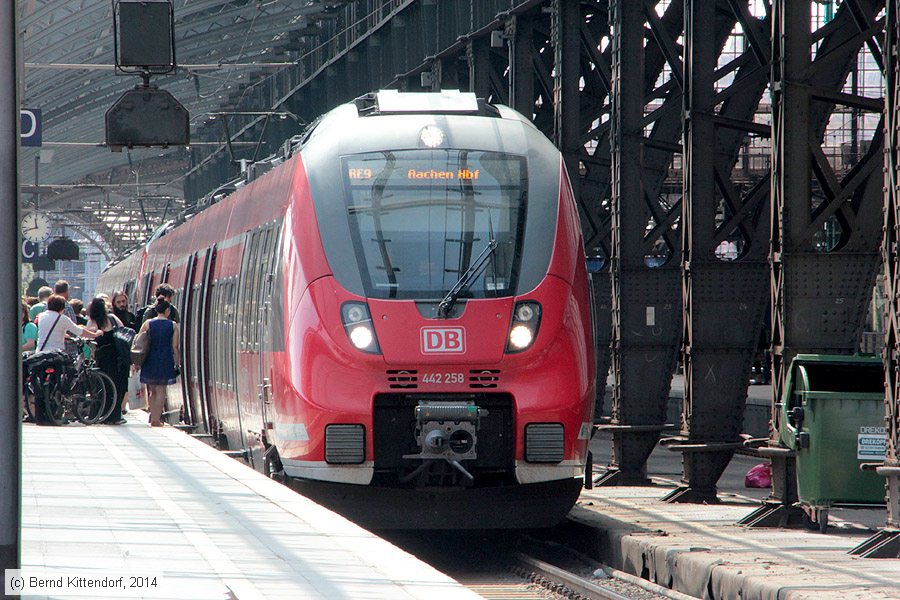 Deutsche Bahn - 442 258
/ Bild: db442258_bk1408020201.jpg