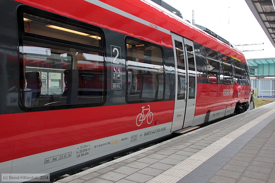 Deutsche Bahn - 442 345
/ Bild: db442345_bk1402210058.jpg