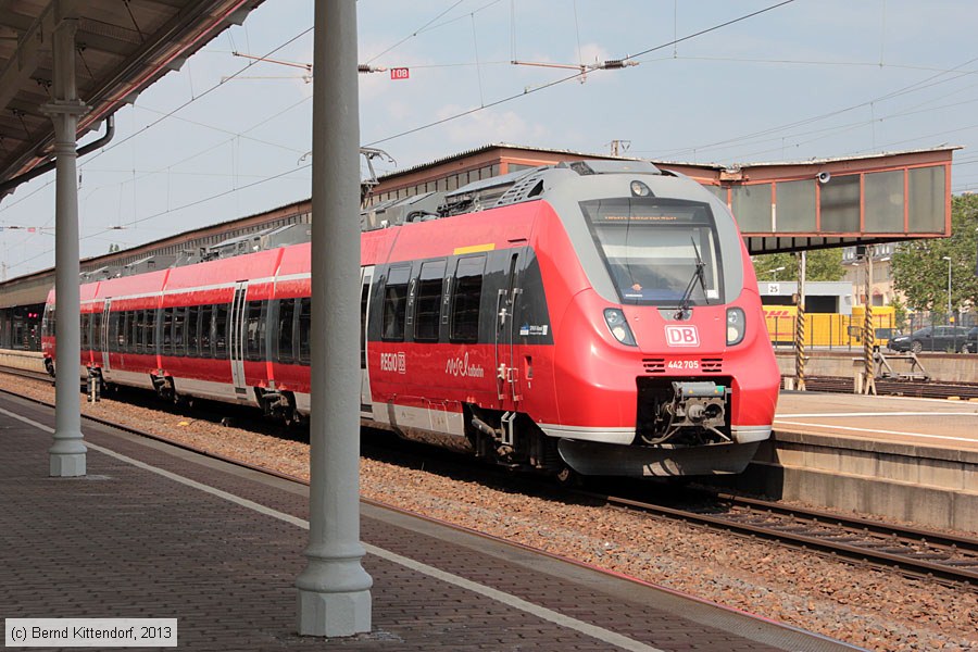 Deutsche Bahn - 442 705
/ Bild: db442705_bk1307170064.jpg