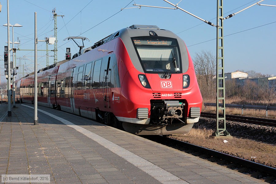 Deutsche Bahn - 442 841
/ Bild: db442841_bk1603080027.jpg